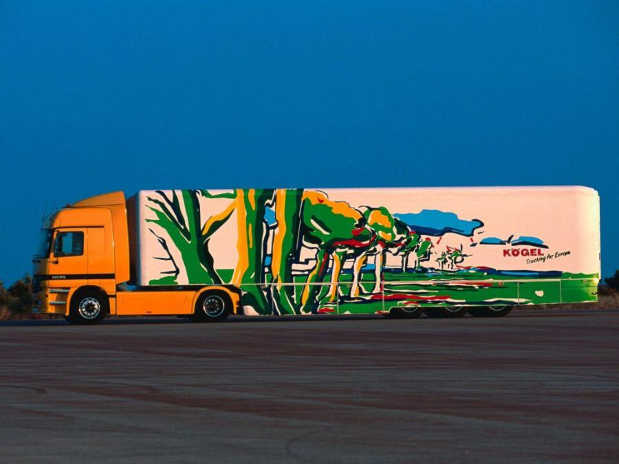  Mercedes-Benz Actros 1835 1997 года  (фото 12 из 17)